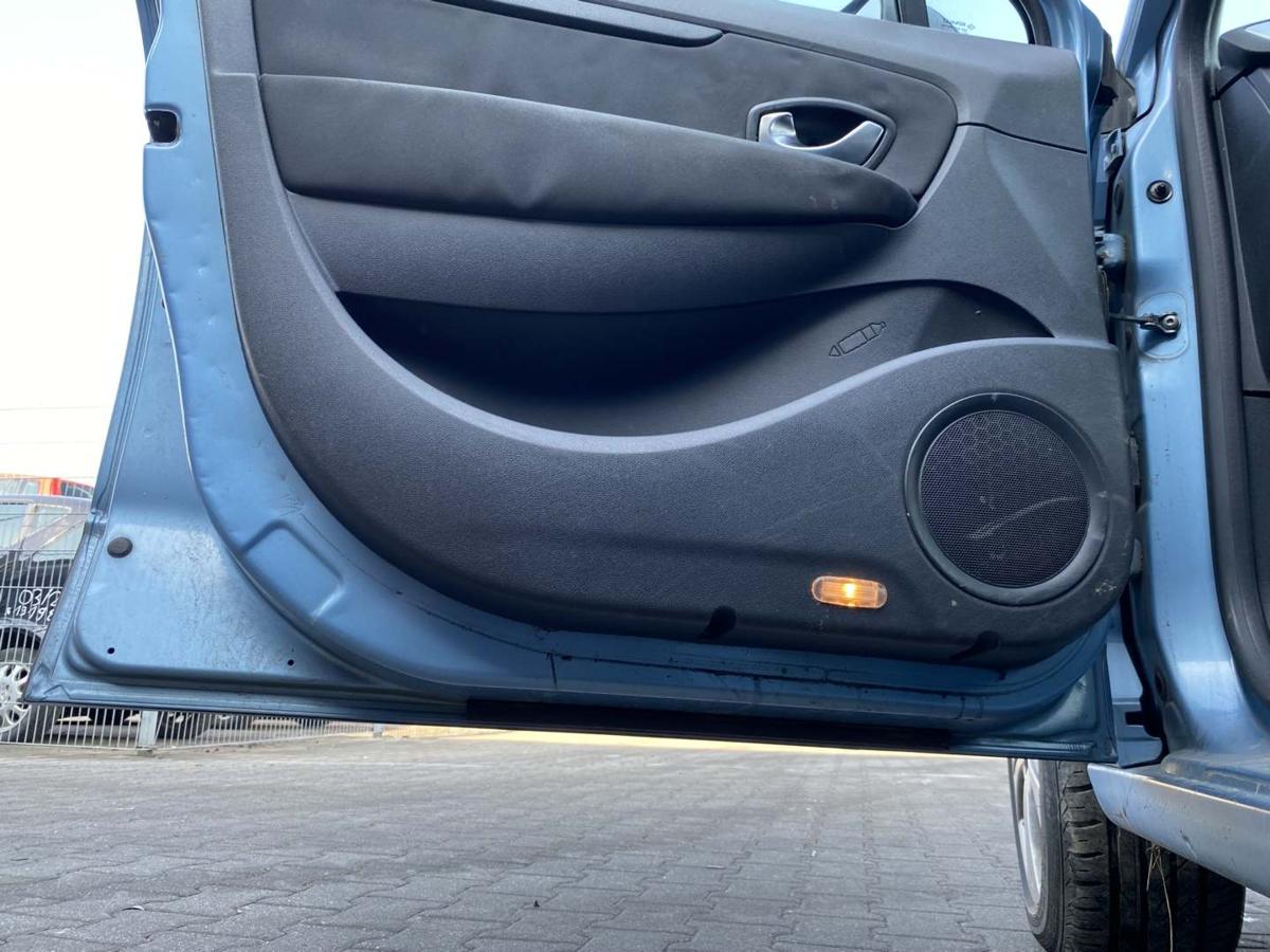 Renault Grand Scenic 3 original T&uuml;r vorn links Terpa Hellblaumetallic Rohbau Bj.2011